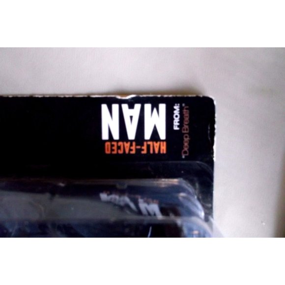 DOCTOR WHO FIGURINE COLLECTION  2 figurines HALF FACE MAN #41,Eleventh Doctor #1 - Picture 5 of 7